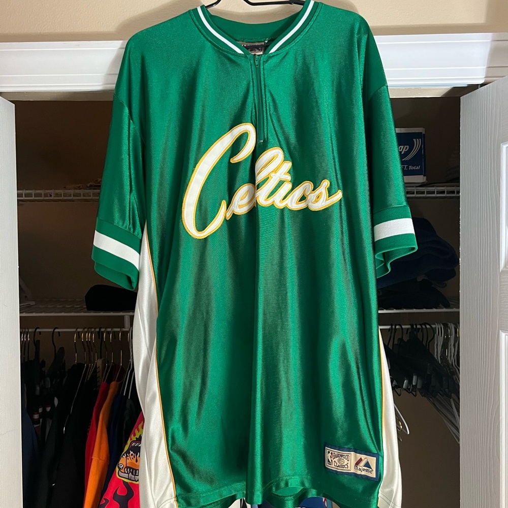 Majestic hardwood classic vintage boaton celtics 100% original warmup